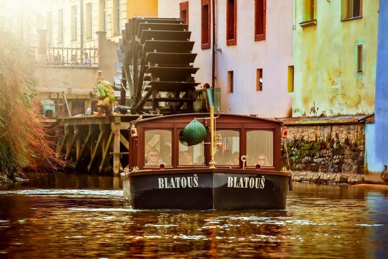 Praga: crucero histórico de 45 min por el río y aperitivos
