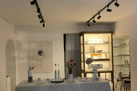 Zurich: Porcelain Painting Workshop with Local Artist