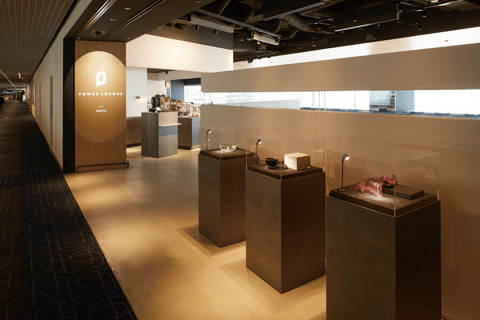 Tokio: salonik na międzynarodowym lotnisku Haneda By DragonPassT2 Krajowy DEP i międzynarodowy DEP: Power Lounge Premium