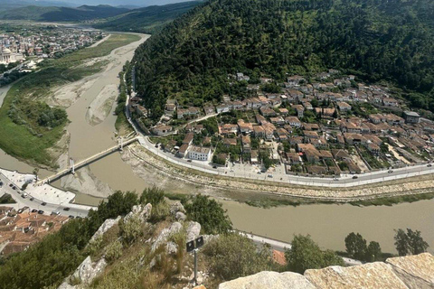 Berat Daily Tour på engelska,tyska,italienska,spanska