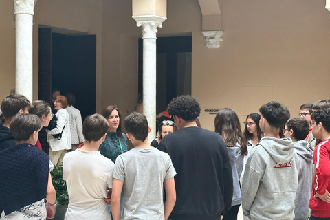 Málaga: Tour Museo Picasso con Guía Experta en Arte grupos pequeñosMalaga: Tour 1 Museo Picasso - Inglés