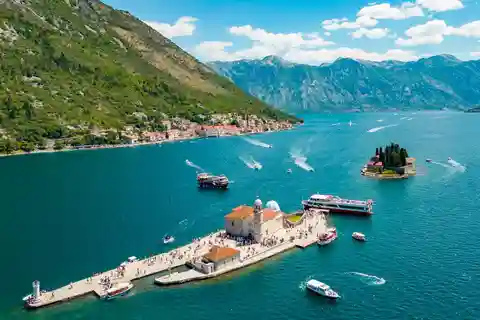 Kotor: Perast and Island- Lady of the Rocks-Speedboat Tour