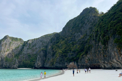 Phi Phi: First Group at Maya Bay, Avoid The Crowds Boat Tour [Full-Day] Maya Bay Speedboat Tour