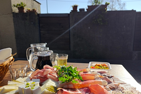 From Ljubljana: East Slovenia Backroads Tour with Meal