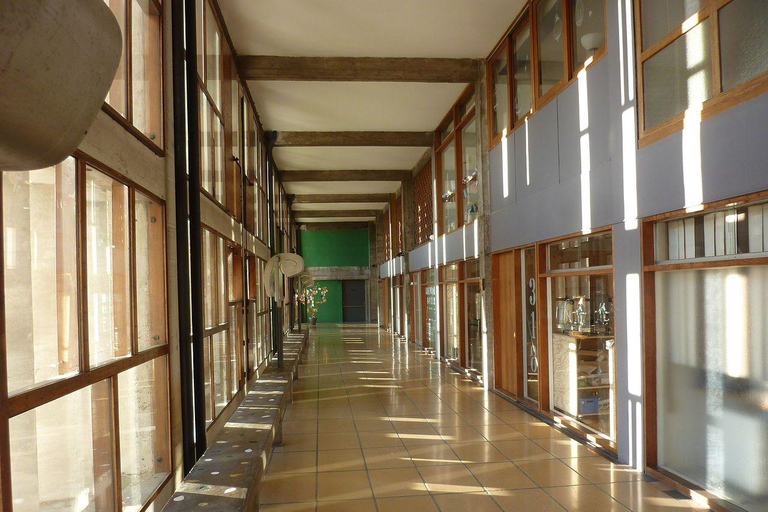 From Marseille: Vasarely Museum in Aix & Le Corbusier Tour