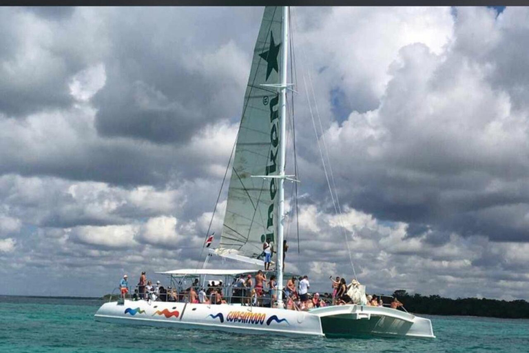 Excursión a Isla Saona desde Punta Cana con almuerzo y bar libre