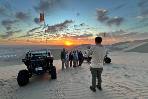 Huacachina: Desert Sandboarding & Toast Tour