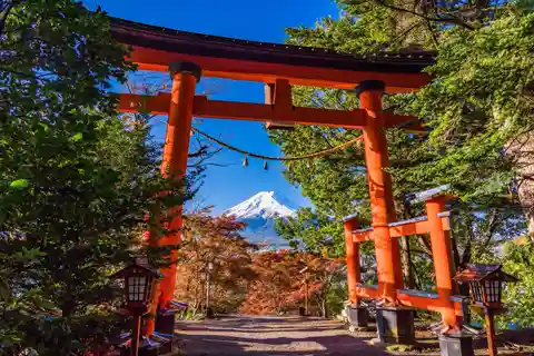 Tokyo: Mt. Fuji, Hakone, Arakura Fuji Sengen w/ Ramen Making