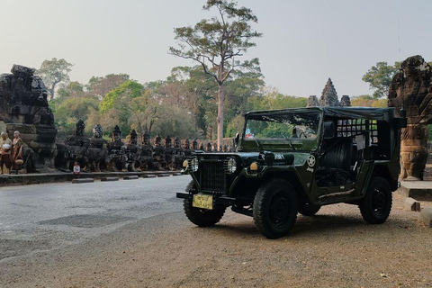 Angkor Wat: Jeeptur i soluppgången med besök på hantverkscenter