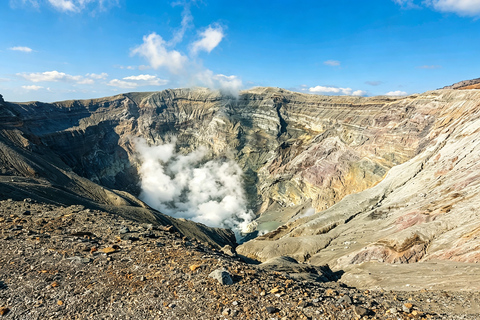 Fukuoka: Mt. Aso, Minamiasu Railway & Kumamoto Castle Tour