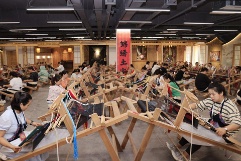 Tianmen Mountain with Tujia Brocade & Sandstone Art Tour Package 1 – Downtown Pickup