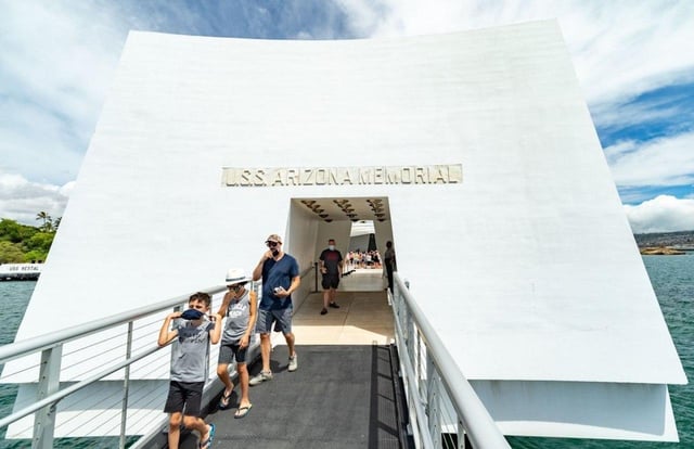 Pearl Harbor és Oahu körszigeti túra MAUI-ról