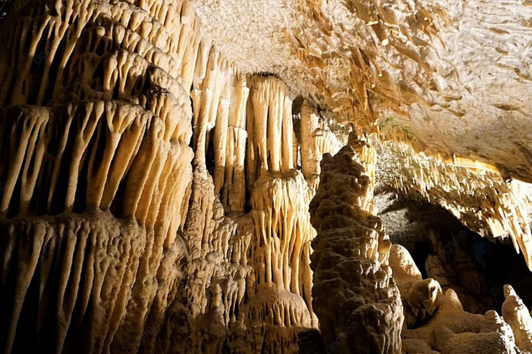 Labuan Bajo: Mirror Cave, Snorkeling & Sunset Cruise Tour Private Charter Boat Trip