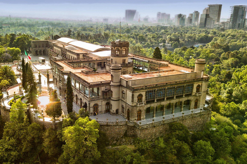 Privat tur Antropologimuseet + Chapultepec slott