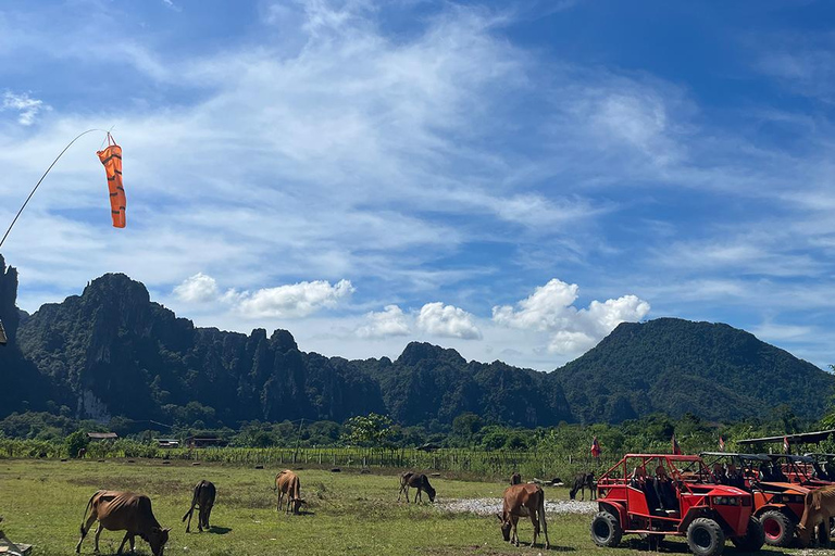 Vang Vieng: hot air balloons and kart landscape