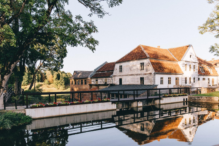 Kuldiga, a joia de cachoeira da Letônia, passeio com degustação de vinhos