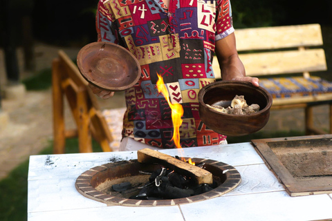 Gusya no Gusekura Traditional Food Making ExperienceGusya no Gusekura Traditional Flour Making Experience