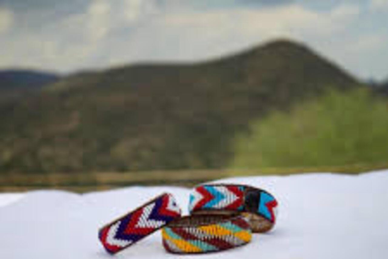 Kajiado: Maasai Beading Class with Artisans