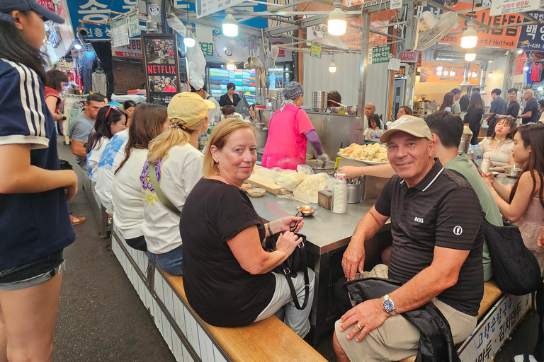 من إنتشون: جولة يومية في سيول لضيوف الرحلة البحريةلضيوف رحلة إنتشون البحرية: جولة سيول ليوم واحد