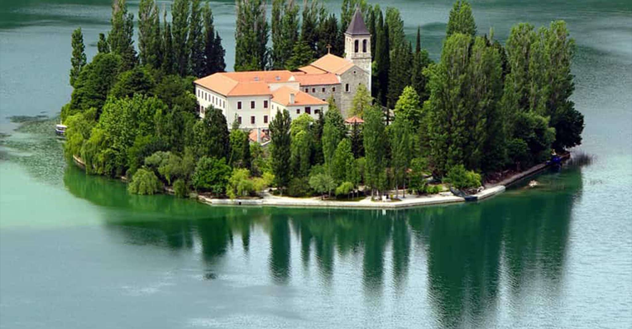 National Park Krka - Housity