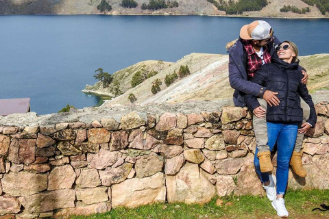 Depuis La Paz : Excursion d&#039;une journée au lac Titicaca et à l&#039;île du Soleil