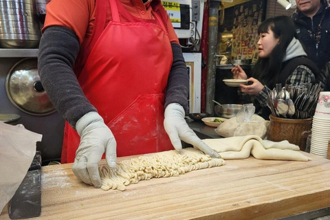 Seúl: Visita guiada a pie gastronómica con degustacionesSeúl: Recorrido gastronómico secreto