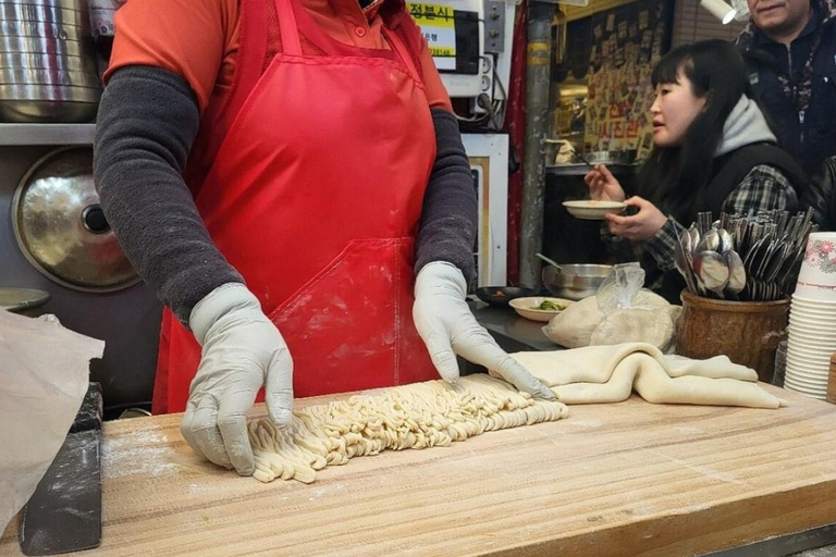 Seúl: Visita guiada a pie gastronómica con degustacionesSeúl: Recorrido gastronómico secreto