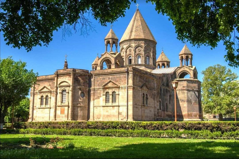 Disfruta de un tour privado de 4 días por Armenia desde Ereván