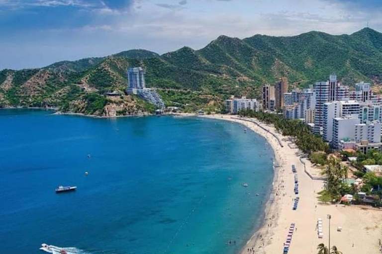 SANTA MARTA: WYCIECZKA PO ZATOCE AKWARIOWEJ I REJS KATAMARANEMSANTA MARTA: BAHIA AQUARIUM I WYCIECZKA RODADERO W KATAMARAN