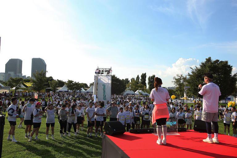 2026 Night Walk: Seoul Han River 14K or Busan Coastline 16K Hangang Night Walk 14K [Slot 2: 20PM]