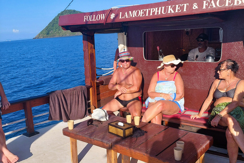 Phuket: Dagtrip met lunch per traditionele boot