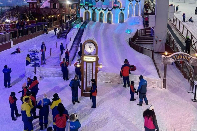 Riyadh Snow City: Inclusive 3-Hour Entry with Gear Provided