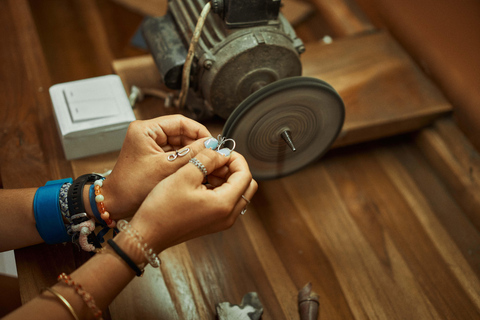 Hands-On Silver Jewelry Making Class in Ubud CenterHands-On Silver Jewelry Classes In Ubud Town Center