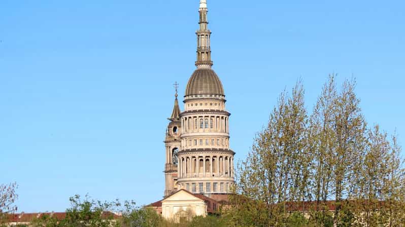 Novara: Private Walking Tour in the Charming Historic Center