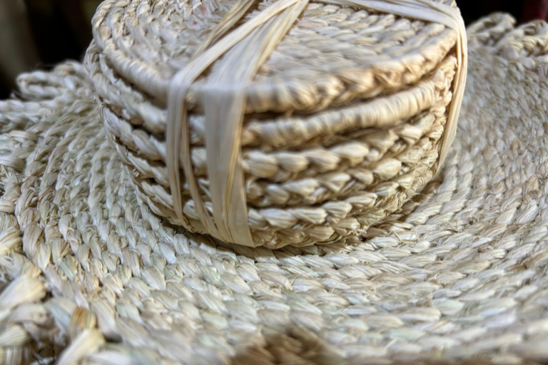 Kampala: Coaster Hanging &Wall Design Making Class &Souvenir