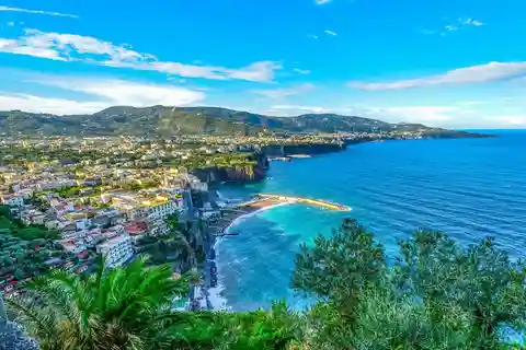 Sorrento und Positano: Touren ab Neapel