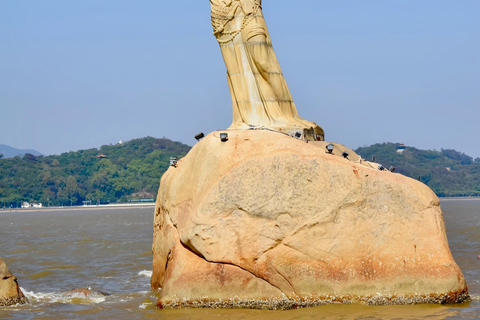Guangzhou-Zhuhai Day Trip: New Yuanming Palace & Coast Option A: Round-trip drive from Guangzhou
