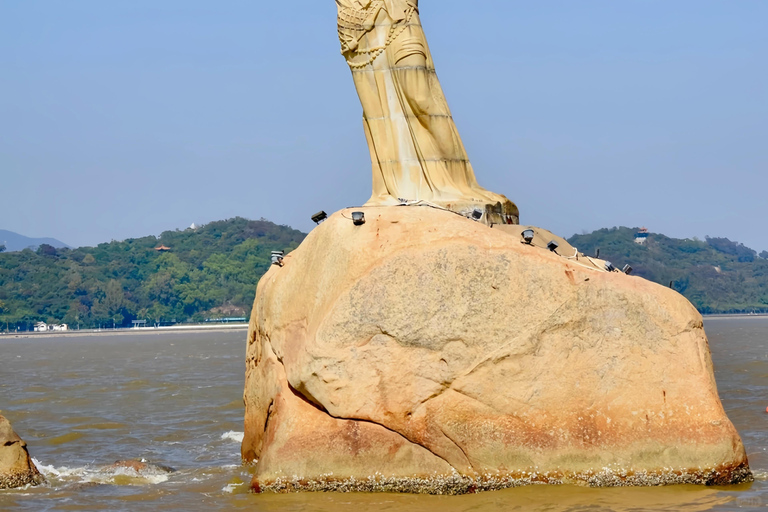 Guangzhou-Zhuhai Day Trip: New Yuanming Palace & Coast Option A: Round-trip drive from Guangzhou