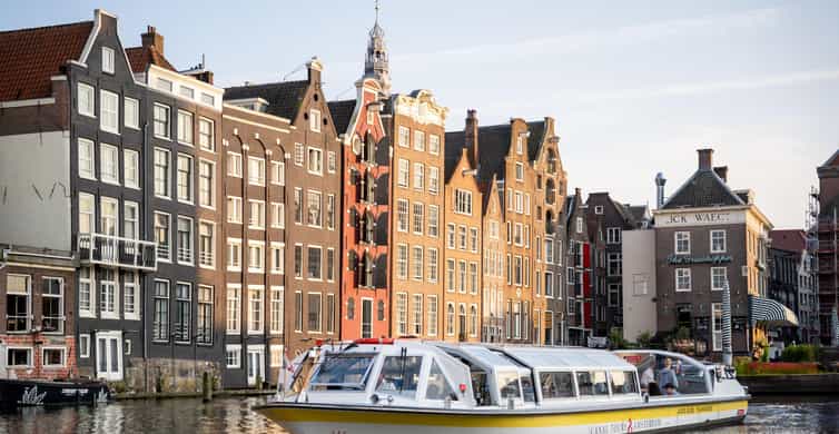 Amsterdam: Heated Canal Cruise Including Audioguide