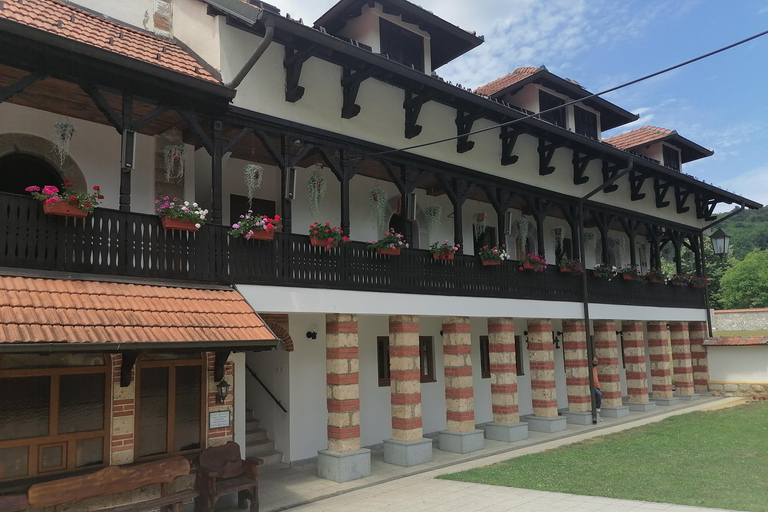 From Belgrade: Lelić & Ćelije 5 - Orthodox Monasteries