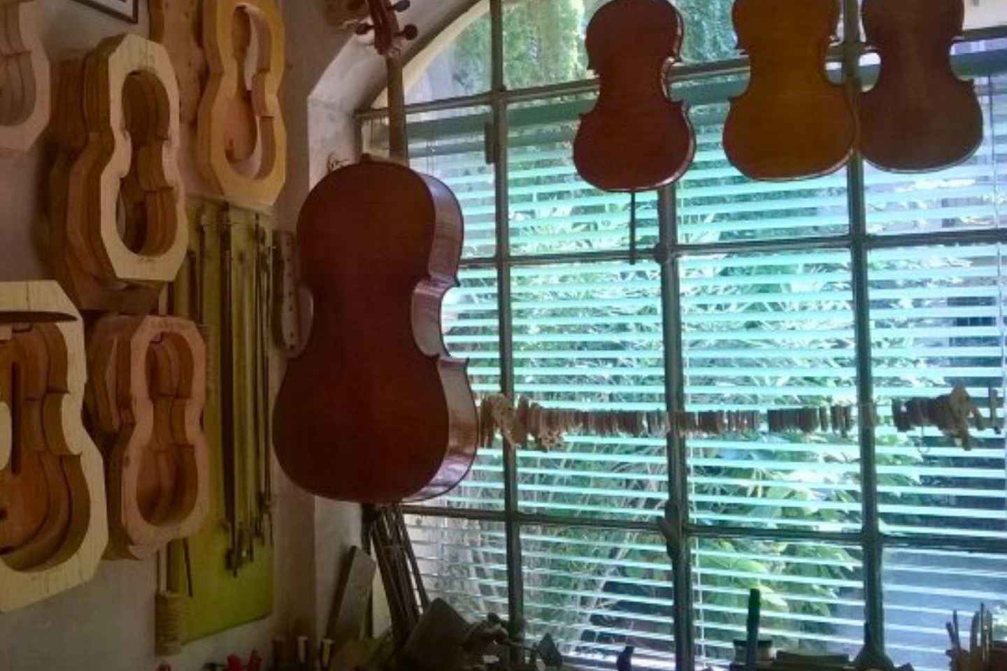 Cremona: El Taller del Luthier