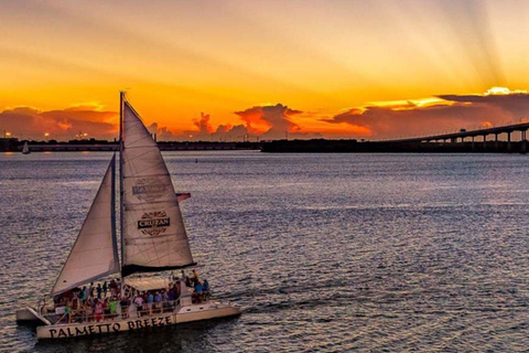 Charleston: Maandag Ladies Night Sunset Sail met Cash Bar