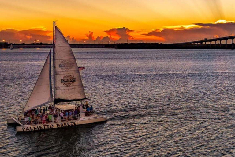 Charleston: Maandag Ladies Night Sunset Sail met Cash Bar