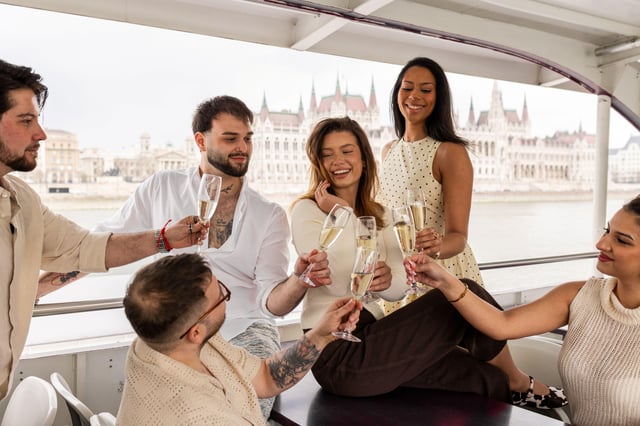 Budapest: experiencia de navegación con bebidas