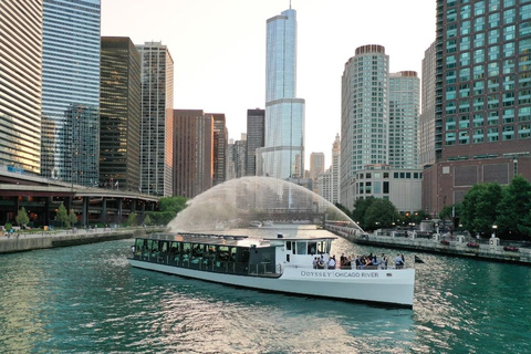 Chicago: Crociera fluviale con Brunch, Pranzo o Cena Gourmet