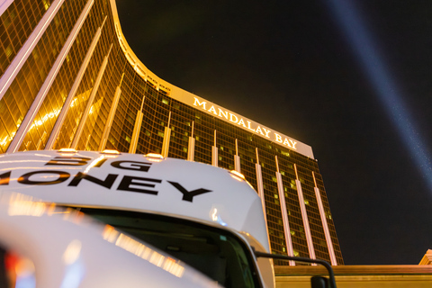 Vegas: 4-Hour Club Crawl with Party Bus Experience