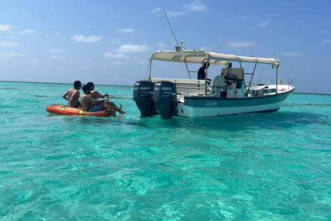 Jeddah: excursión en barco a la isla Bayada con paseo en donutJeddah: Excursión en barco por la isla de Bayada con paseo en donut