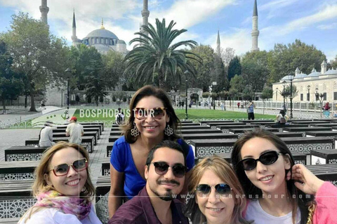 Istanbul: Guided Blue Mosque and Hagia Sophia Tour