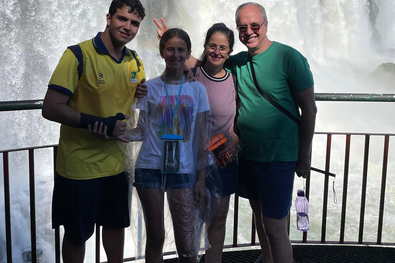 Foz do Iguaçu: Iguazú Falls Tour – Brazil and Argentina Sides Foz do Iguaçu: Tour of the Brazilian and Argentine Falls