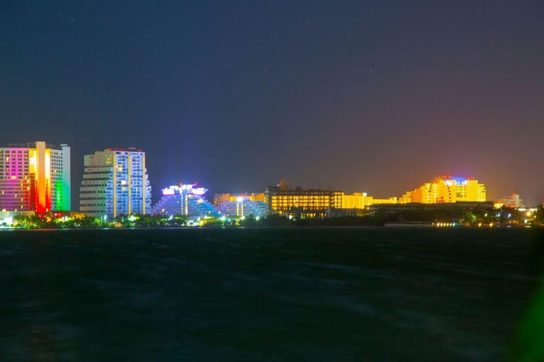 Cancún by Night: Scenic Drive Through Hotel Zone & Downtown